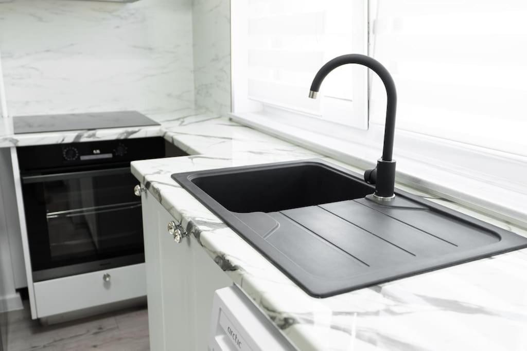 Apartament Markos Szucsáva Kültér fotó