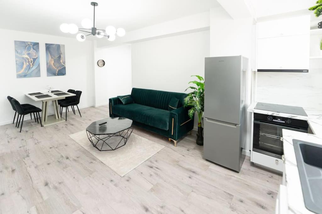 Apartament Markos Szucsáva Kültér fotó
